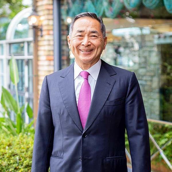 代表取締役社長 小越 洋介